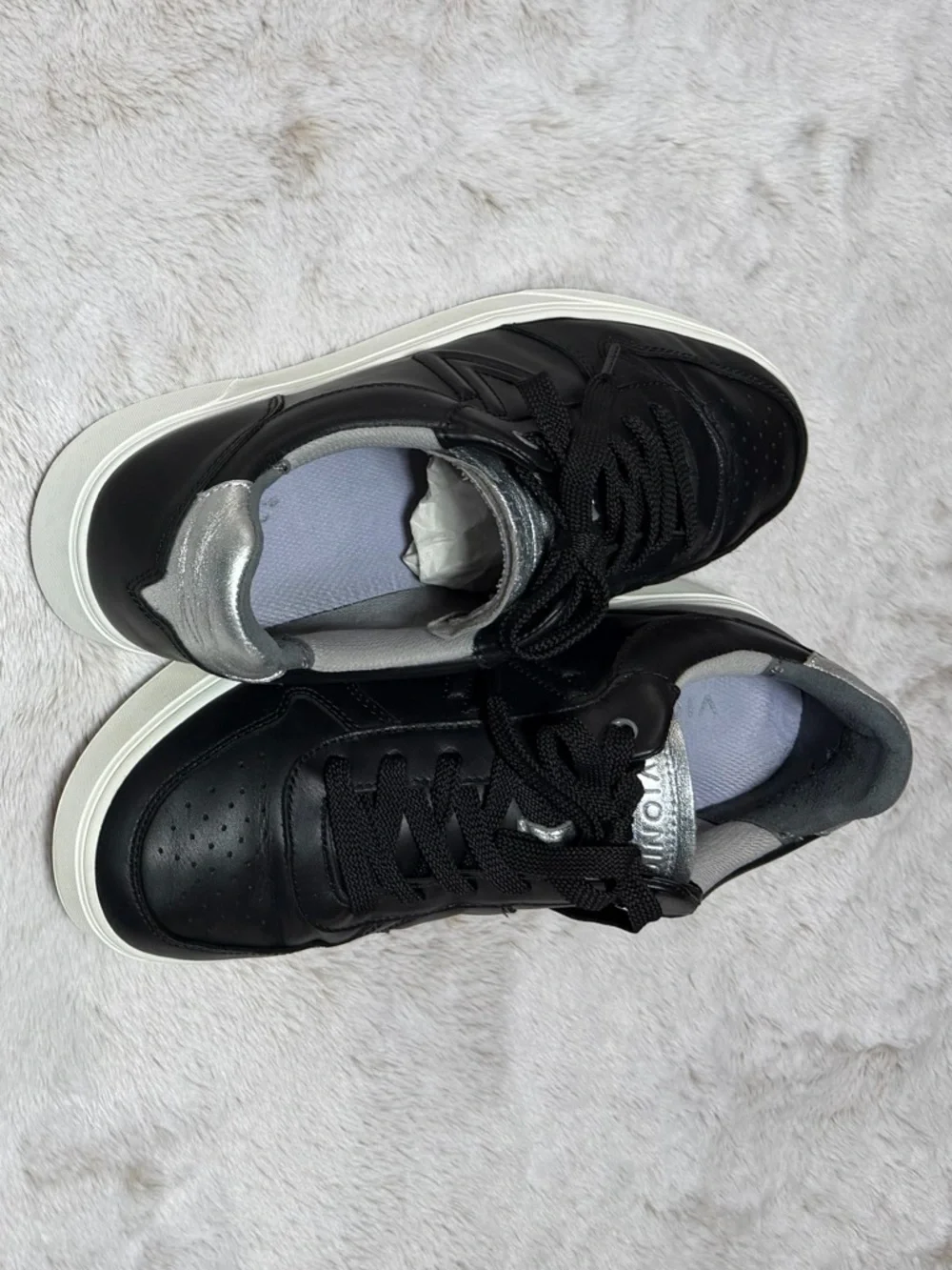 Women’s Vionic Kimmie Court Sneaker Black & Silver Leather 11W - Picture 14 of 16